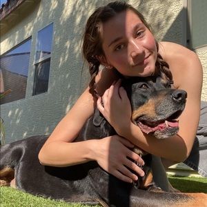 Meet your Posher, Amanda